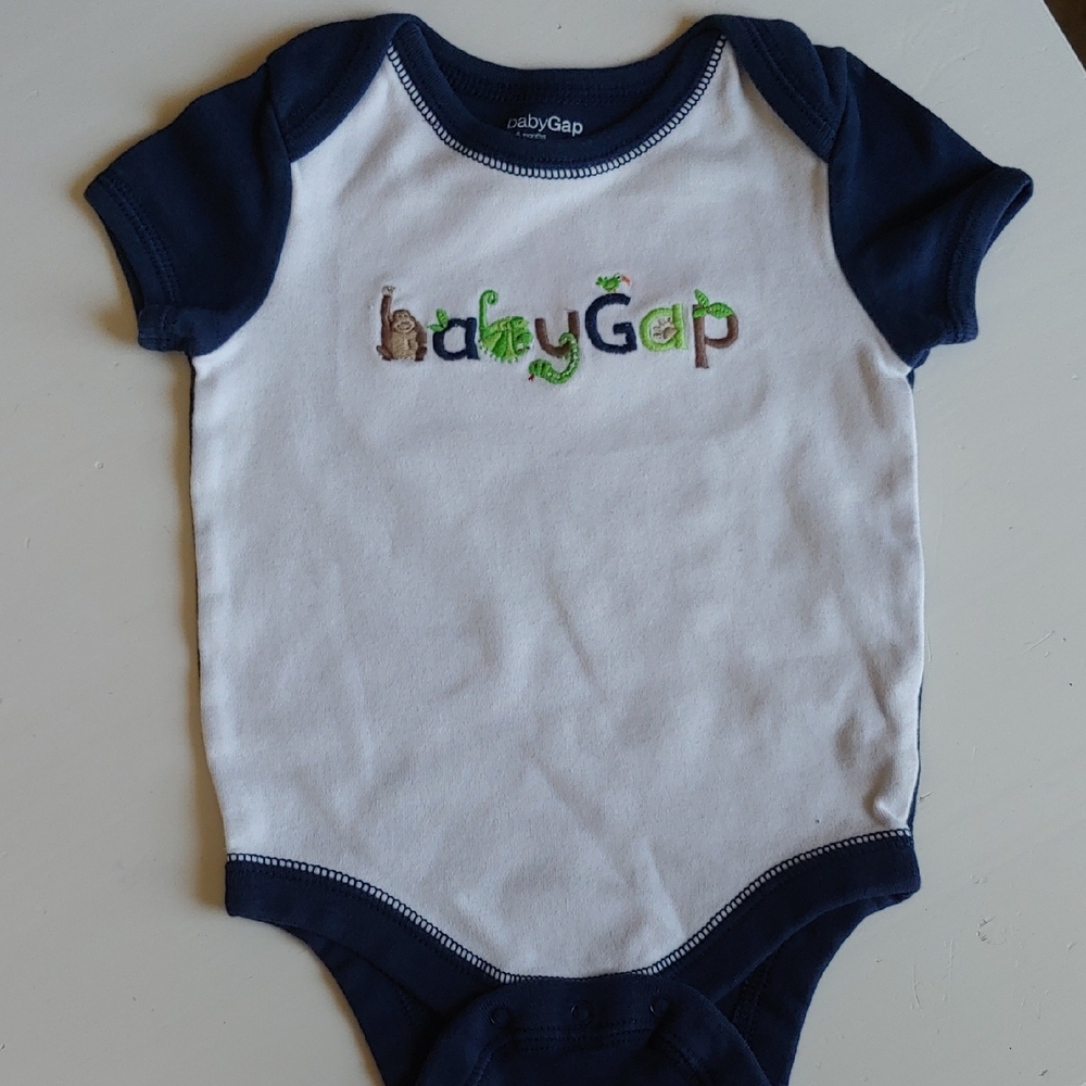 3$10 BabyGap Navy and White Onesie